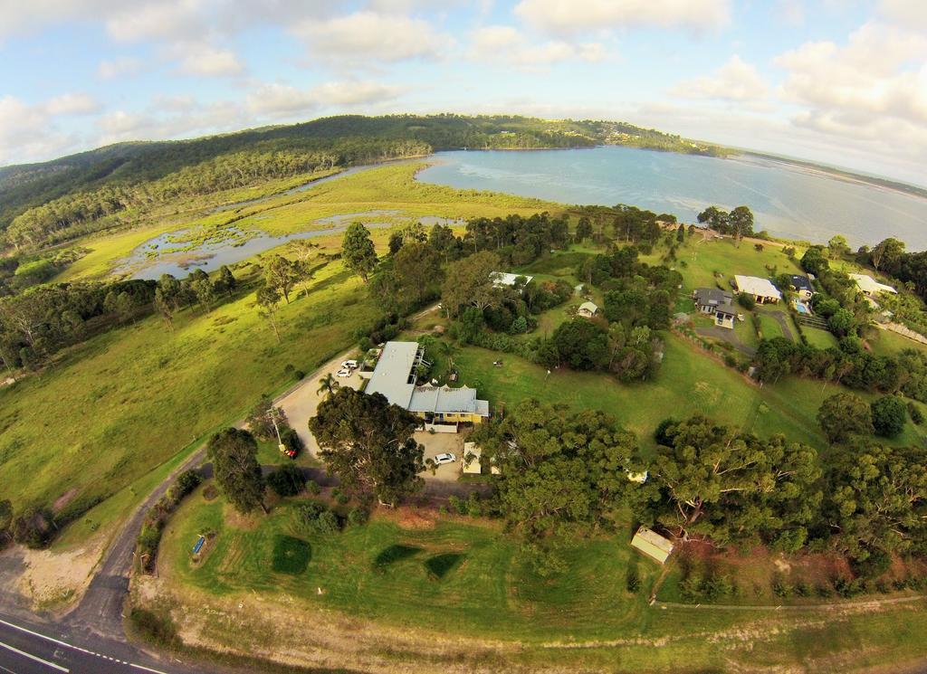 Top of the Lake Holiday Units Pensión Merimbula Exterior foto