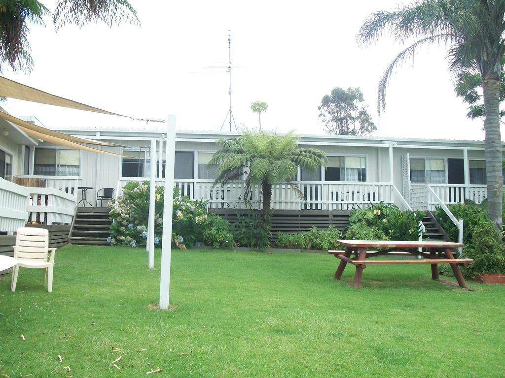 Top of the Lake Holiday Units Pensión Merimbula Exterior foto
