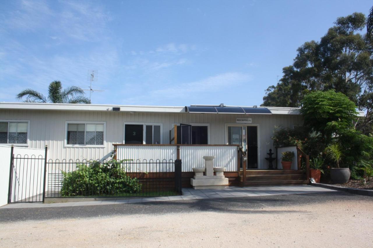 Top of the Lake Holiday Units Pensión Merimbula Exterior foto